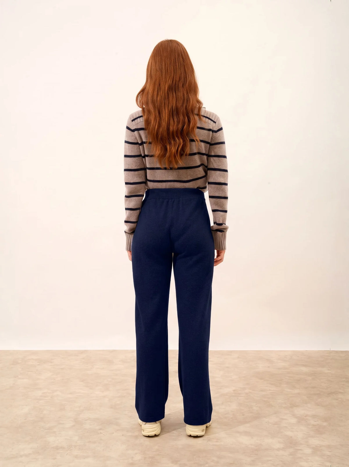 DAPHNE Pantalon Large Bleu Marine