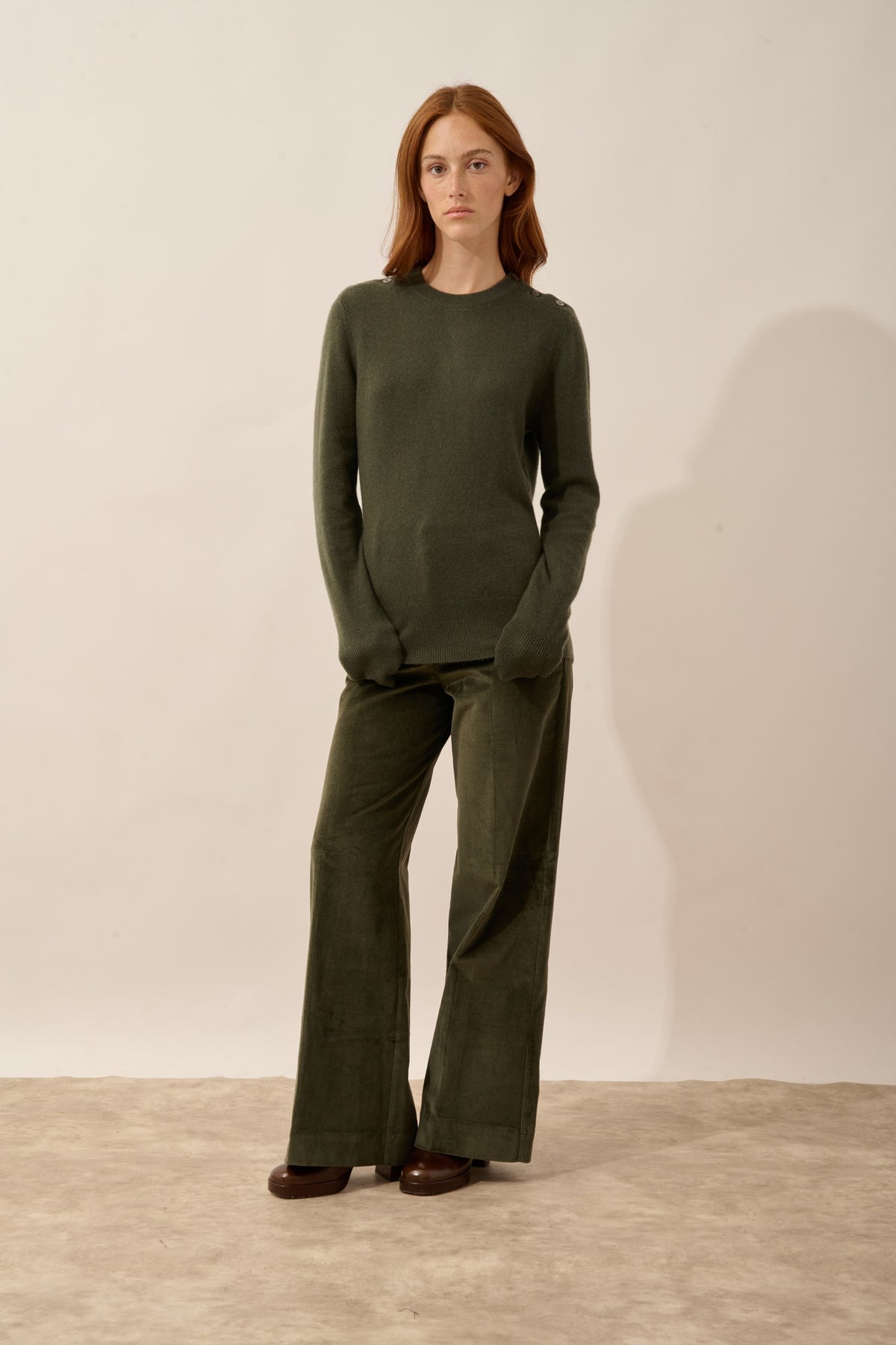 JEANNE pull col rond kaki
