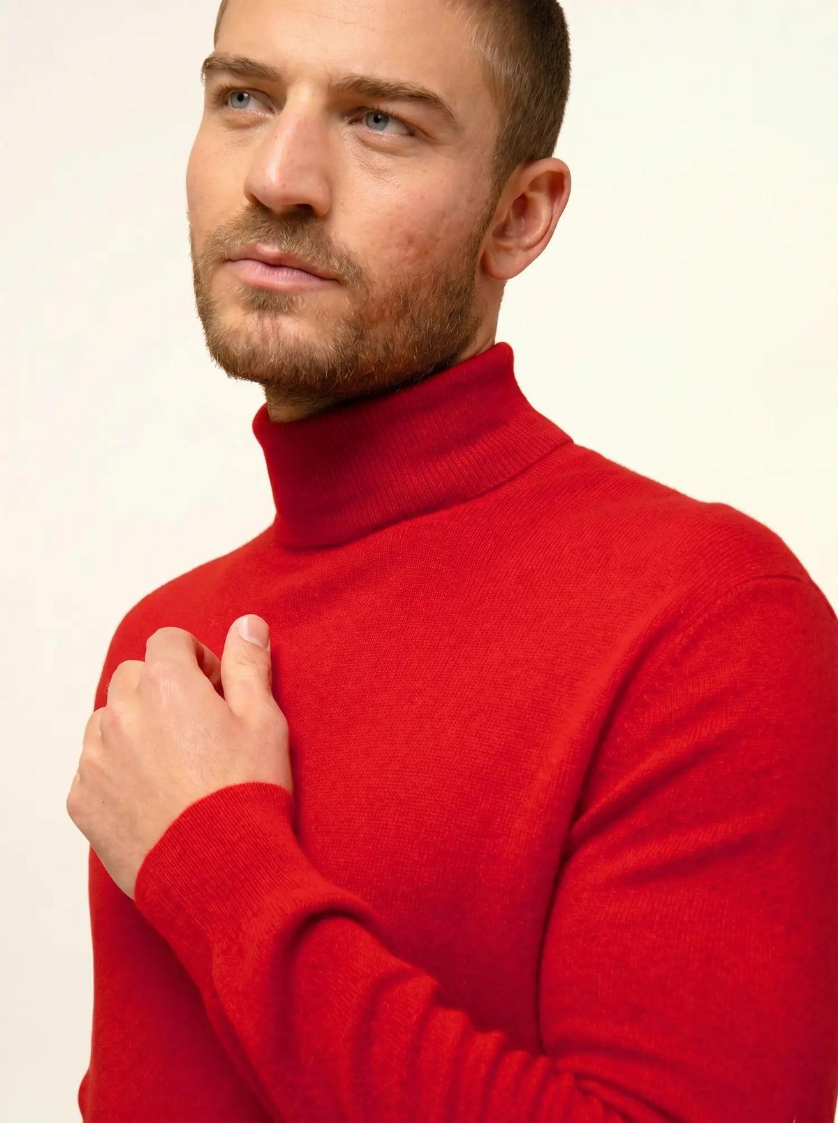 CONNOR Pull Col Roulé Rouge