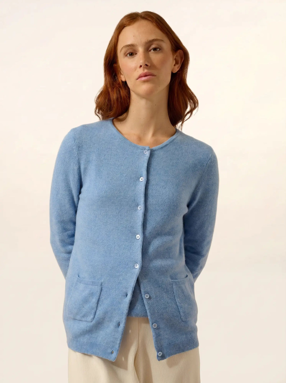 KATHARINE Strickjacke Rundhalsausschnitt Himmelblau