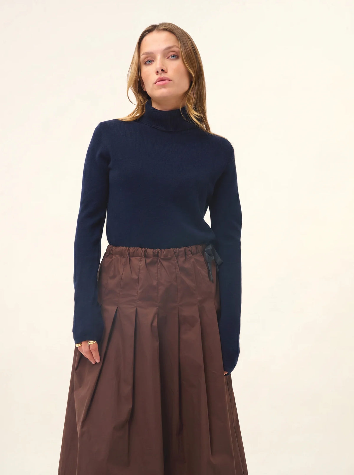 AVA Pull Col Roulé Bleu Marine