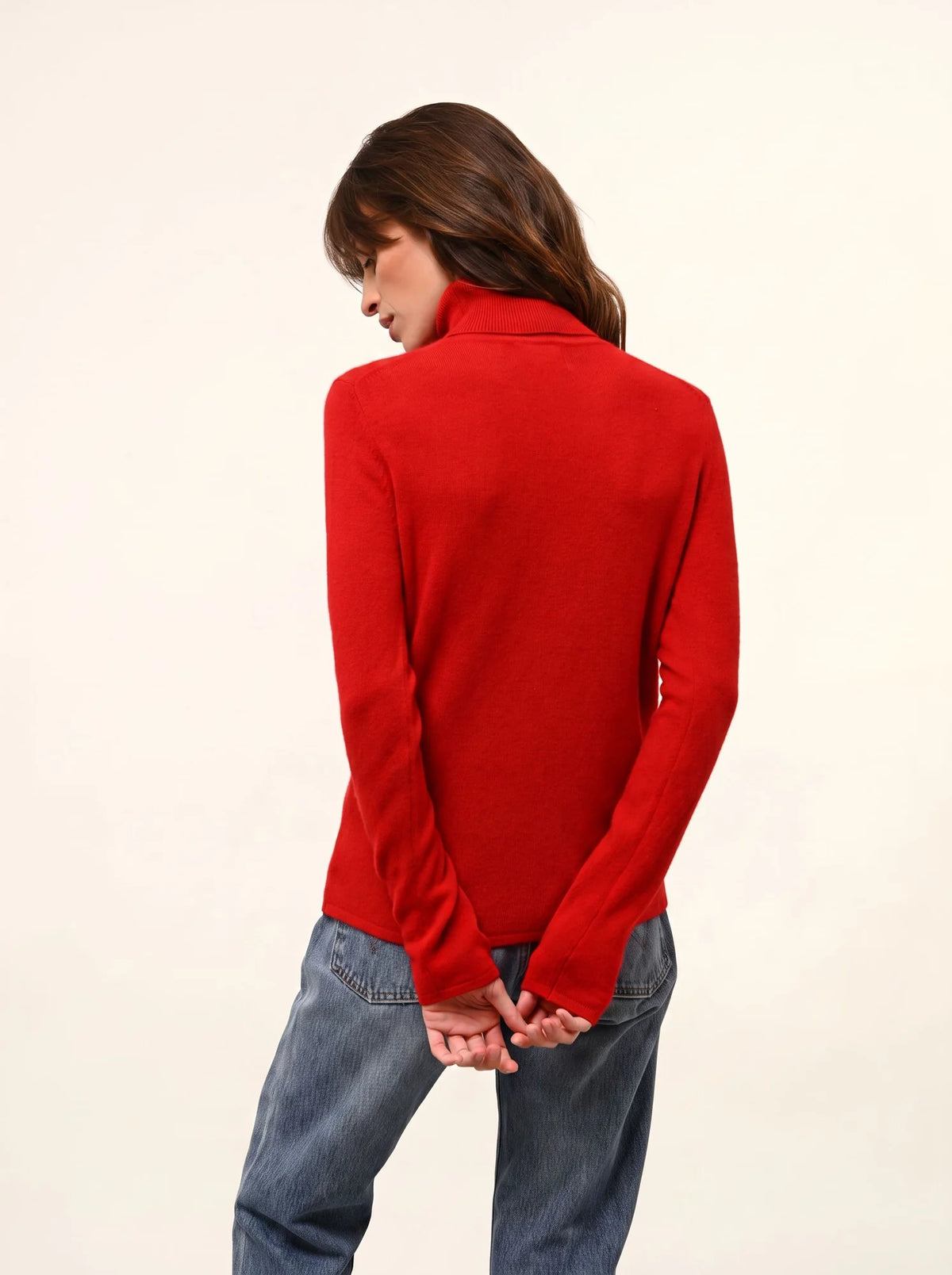 AVA Pull Col Roulé Rouge