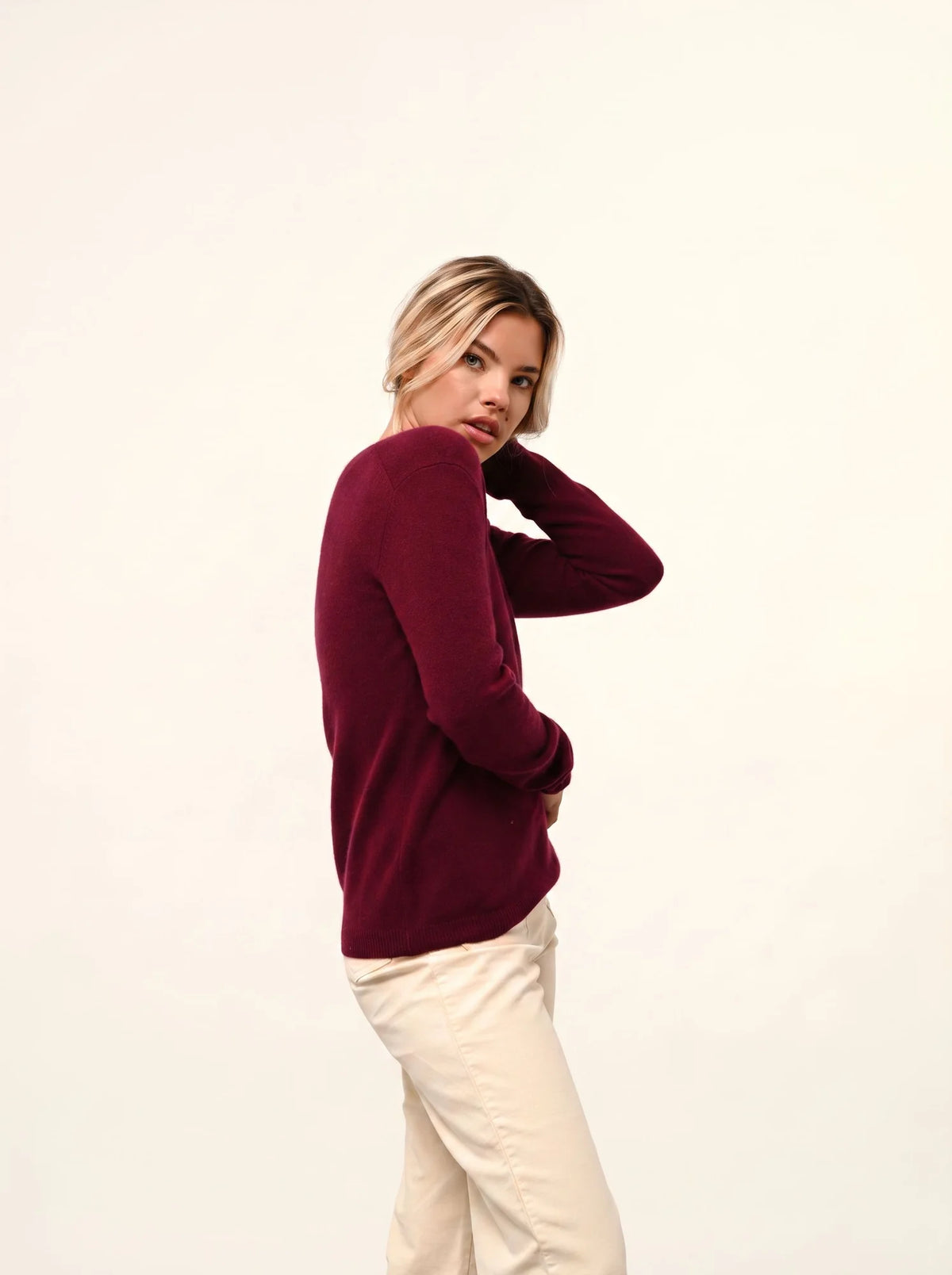 FIONA Pull Col Rond Bordeaux