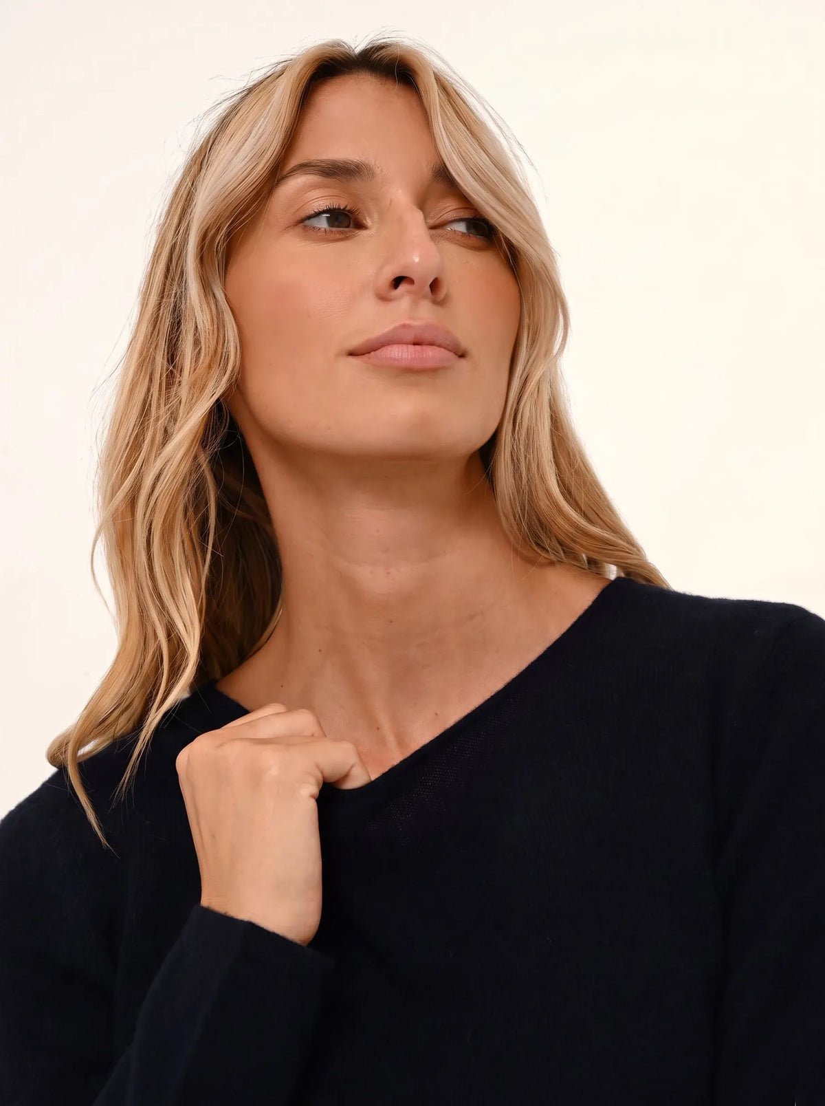VIVIAN Pull Col Rond Bleu Marine
