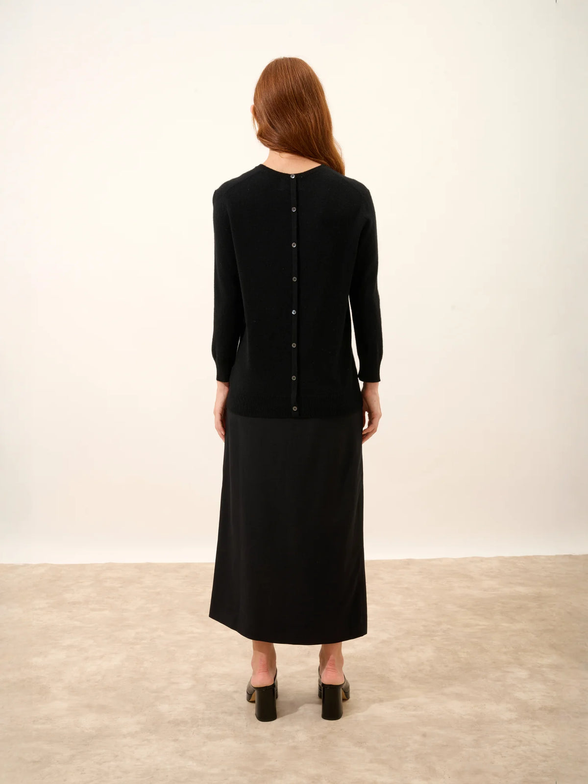 JANICE Pull Col Rond Boutonné Dos Noir