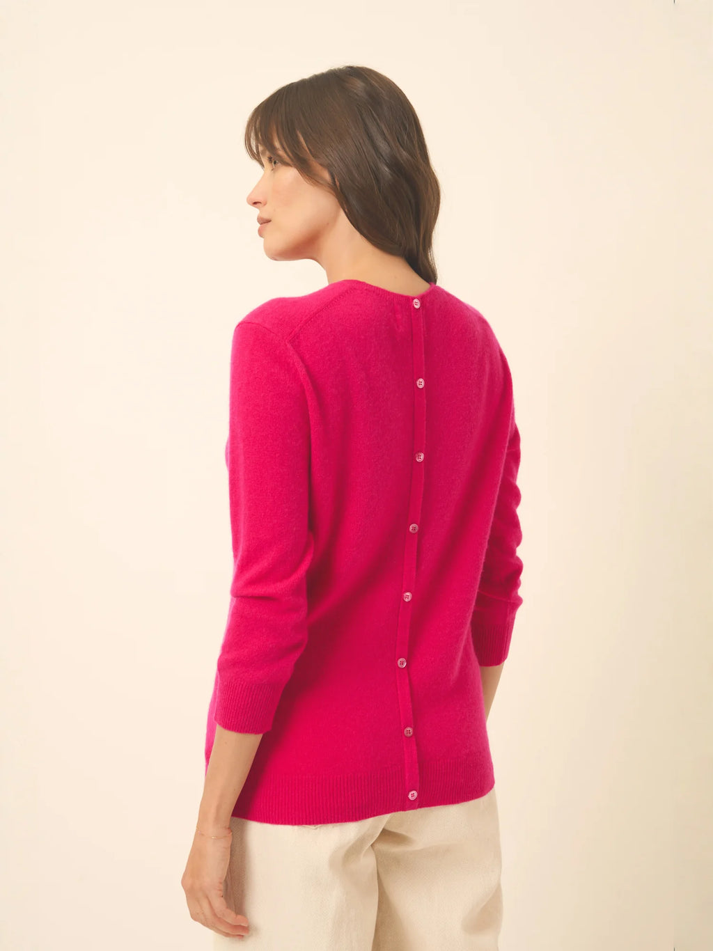JANICE Pull Col Rond Boutonné Dos Fuchsia