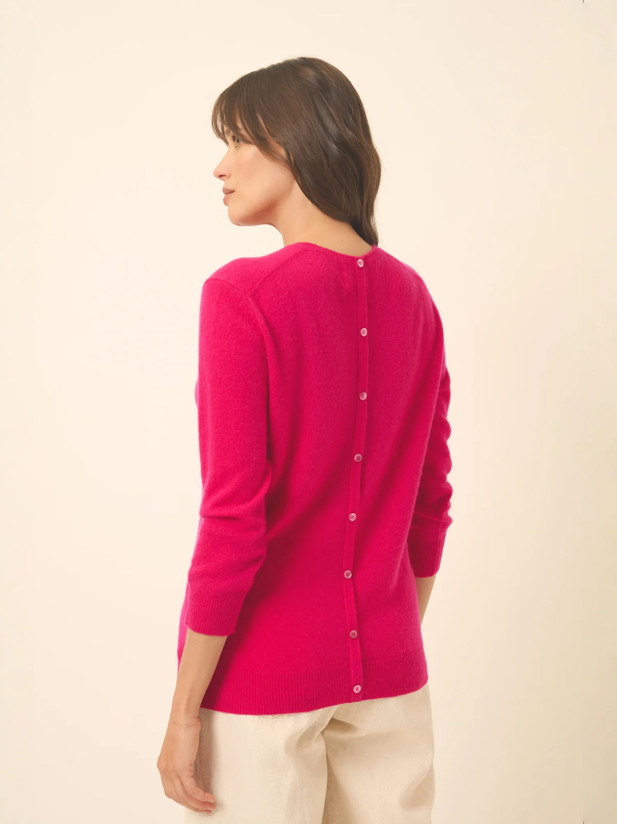 JANICE Pull Col Rond Boutonné Dos Fuchsia