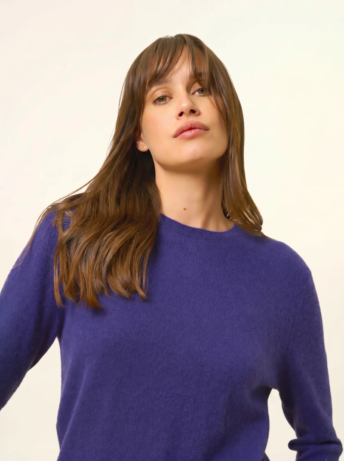 JANICE Sweater Crew Neck Buttoned Back Deep Purple
