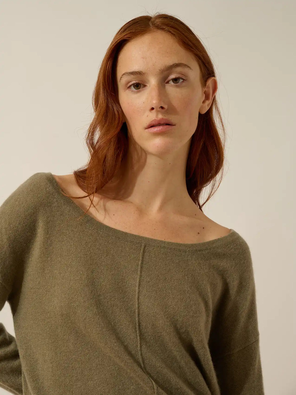 KAREN Pull Col Bateau Army