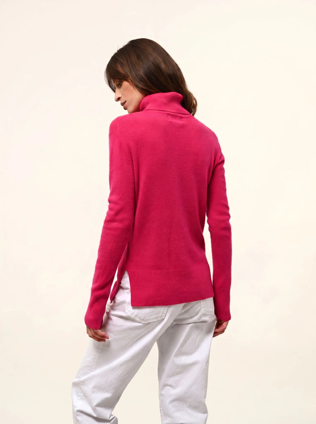 LEXIE Pull Col Roulé Fuchsia