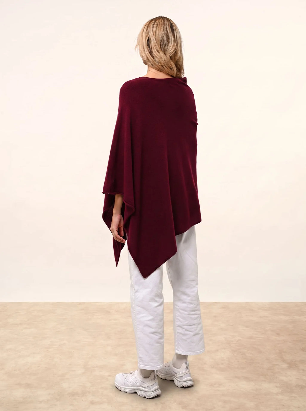 MEREDITH Poncho Bordeaux