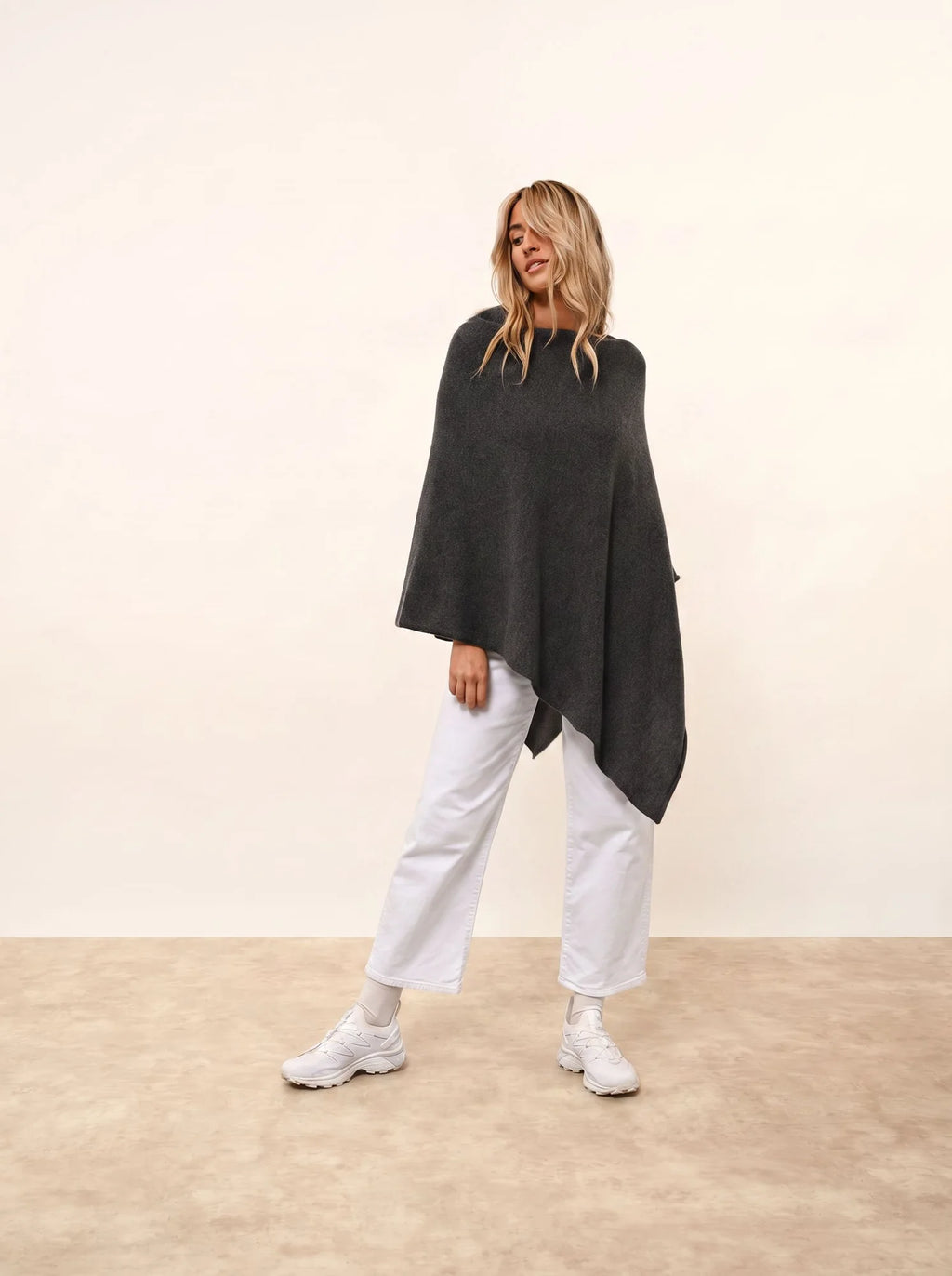 MEREDITH Poncho Heather Charcoal