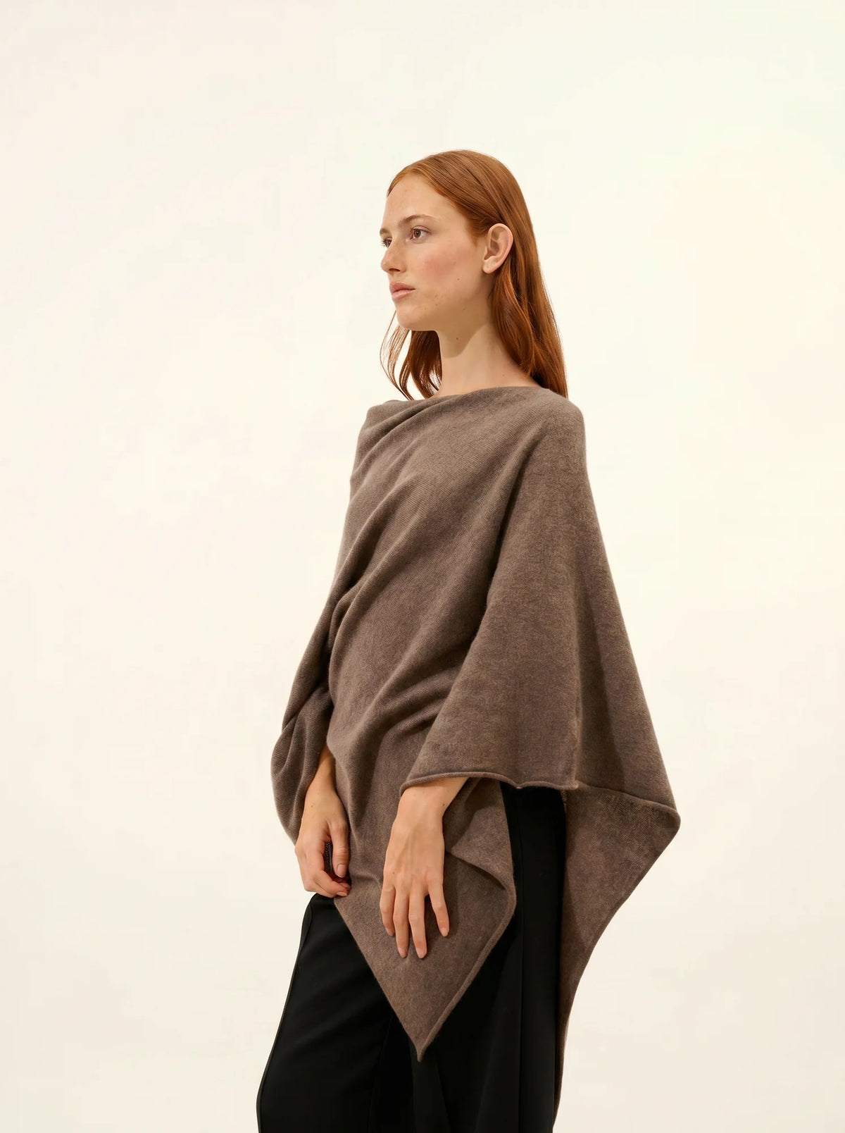 MEREDITH Poncho Taupe Chiné