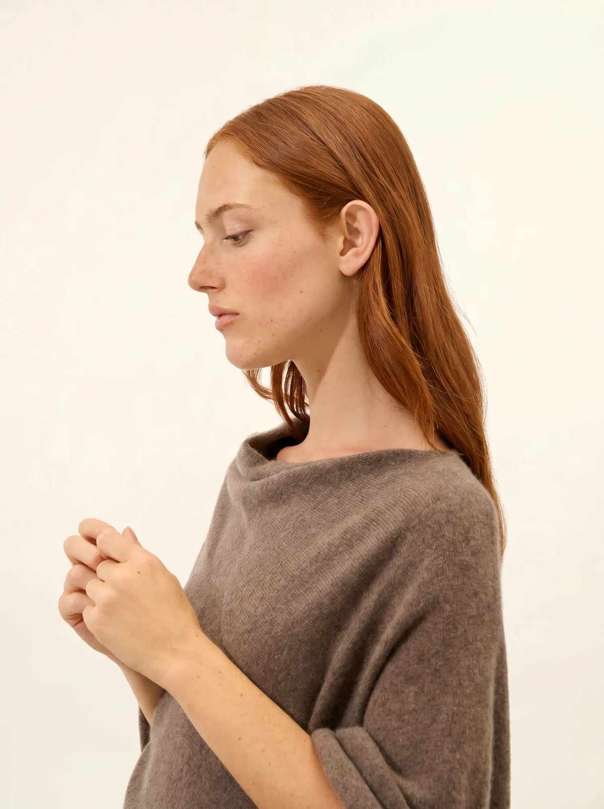 MEREDITH Poncho Taupe Chiné