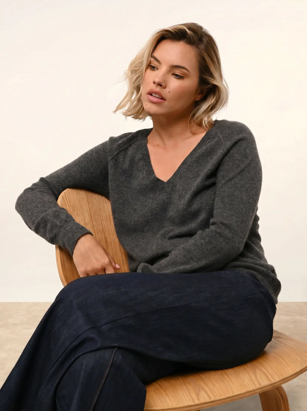 PHOEBE Pullover V-Ausschnitt Anthrazit meliert