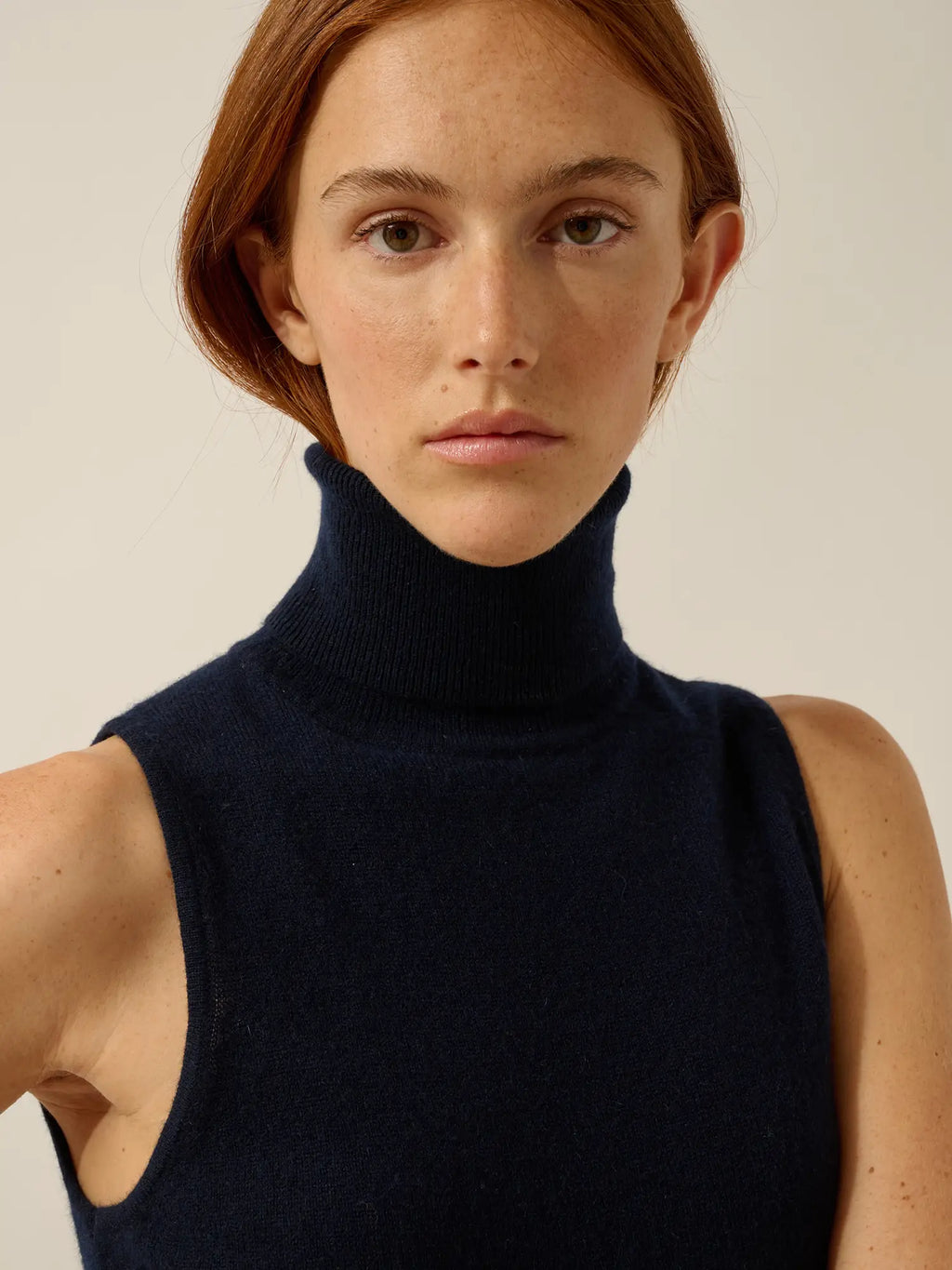VIOLET Sweater Turtleneck Sleeveless Navy
