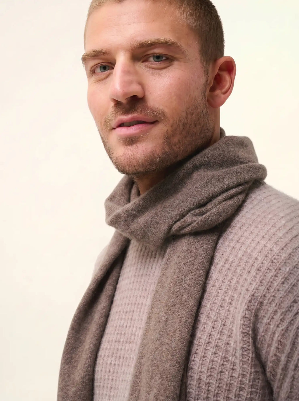 SPENCER Schal Taupe meliert