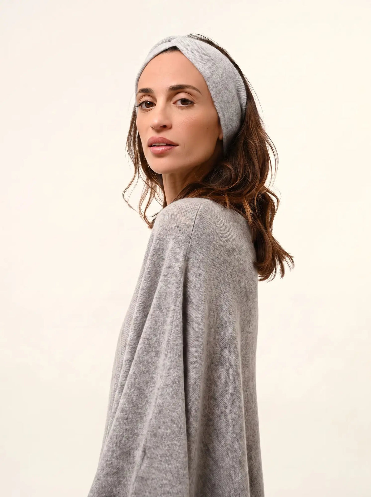 MEREDITH Poncho Nuage Chiné