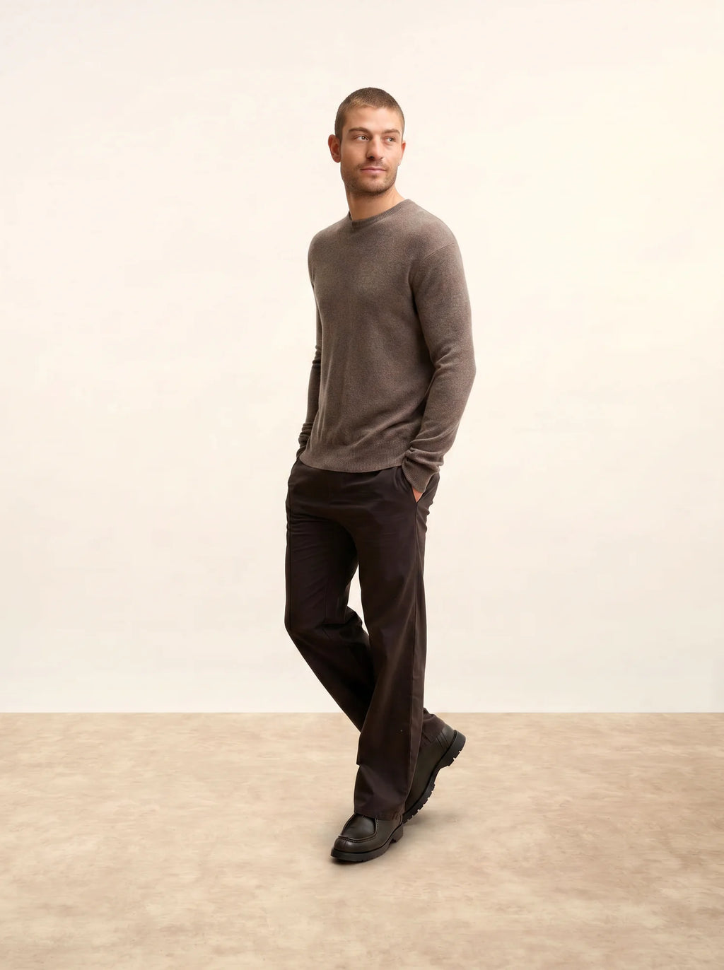 HOWARD Pullover Rundhalsausschnitt Taupe meliert