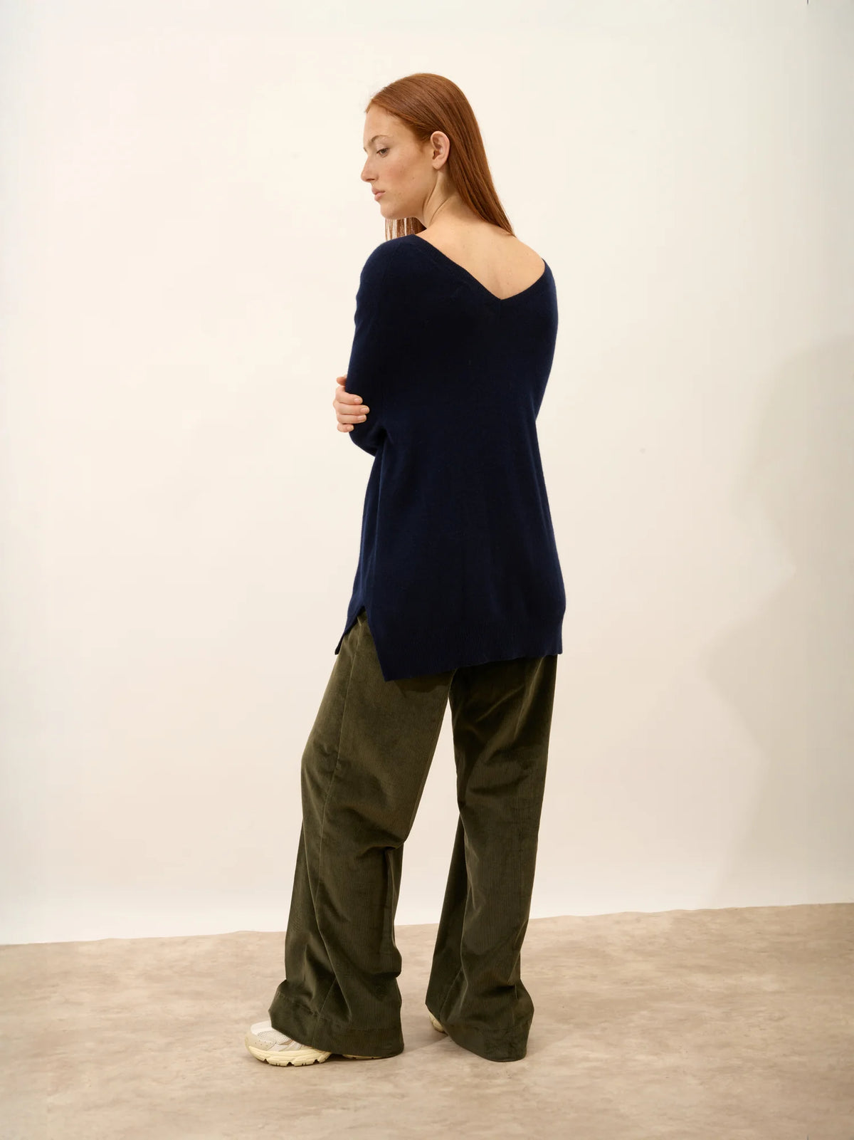 OPAL Sweater V-Neck Front and Back Navy