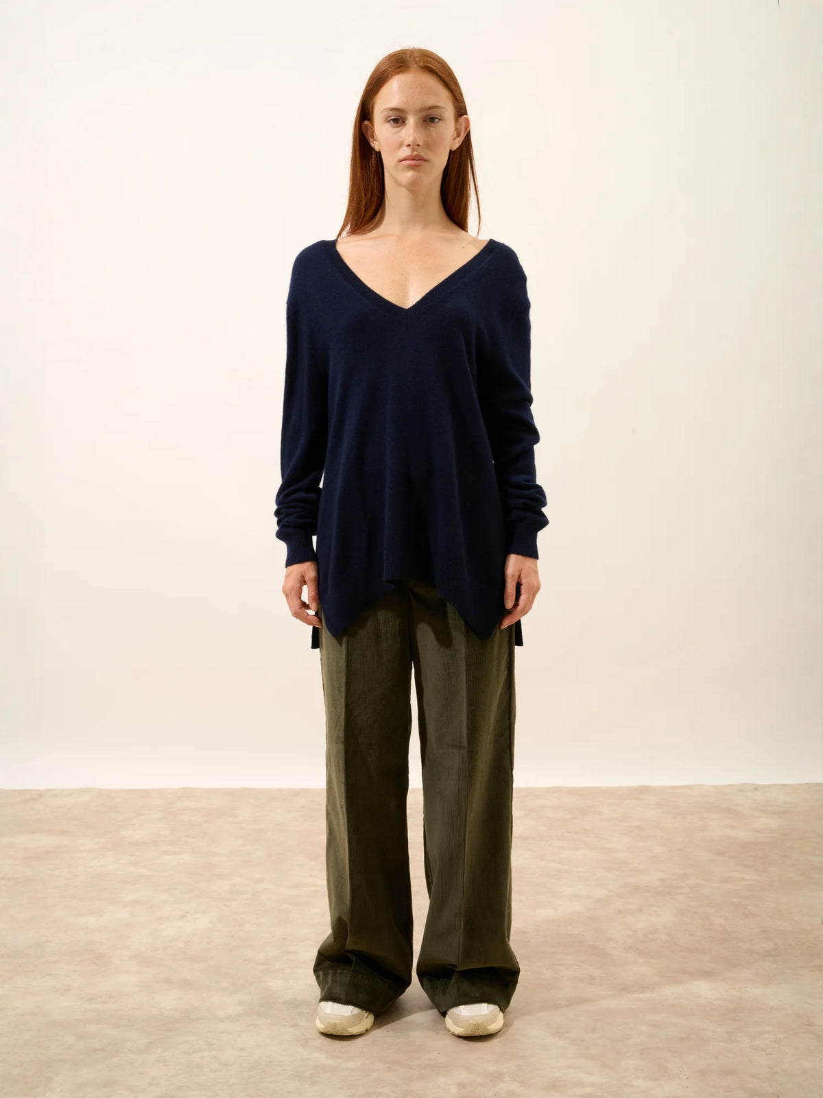 OPAL Sweater V-Neck Front and Back Navy