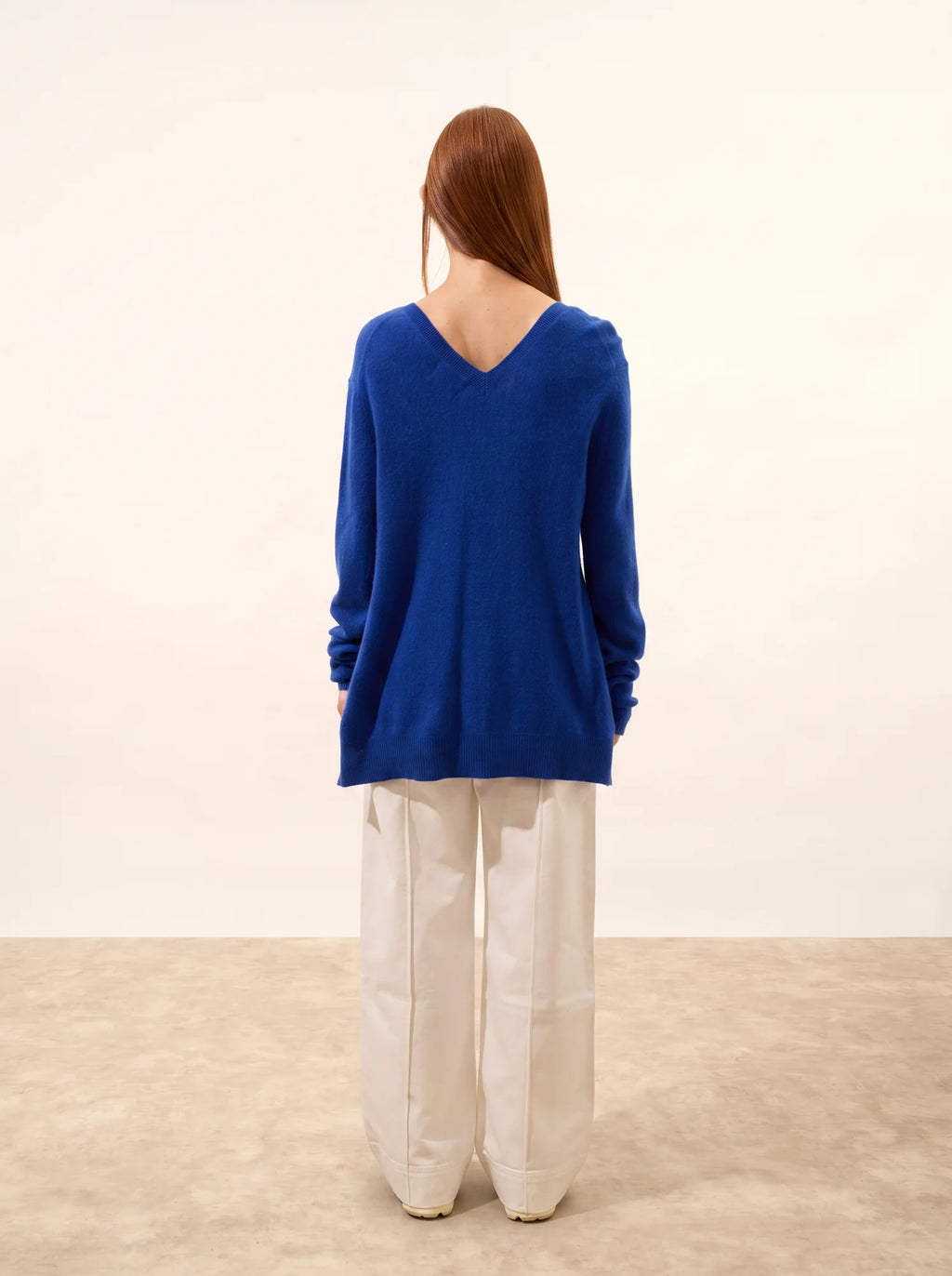 OPAL Pullover V-Ausschnitt vorne und hinten Ultramarin