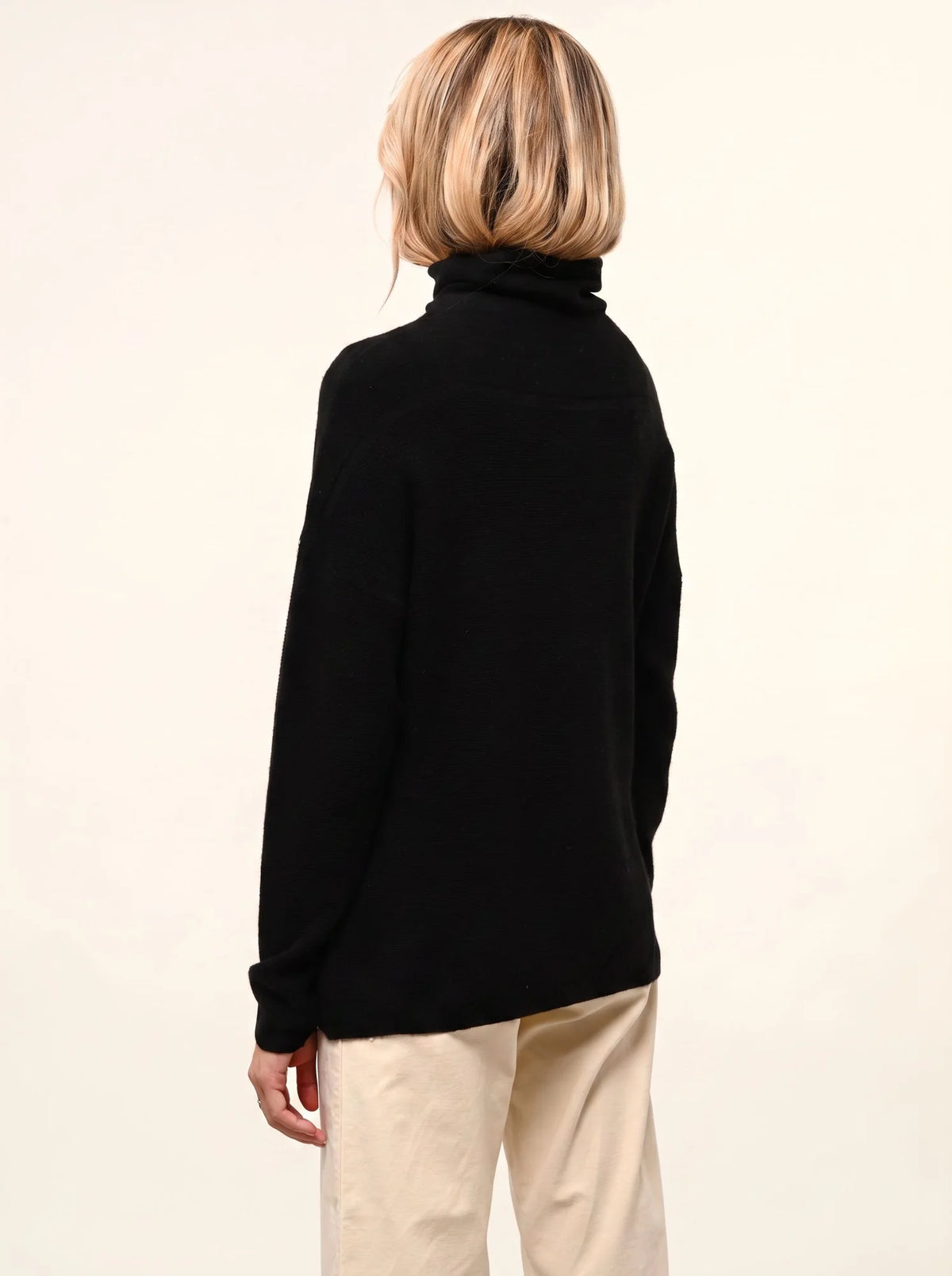 BLANTYRE Sweater Turtleneck Black