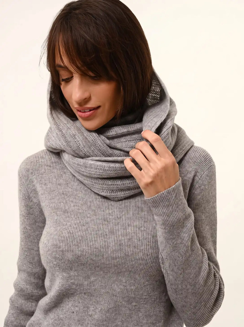 HUTTON Neck Warmer 4 Ply Heather Cloud