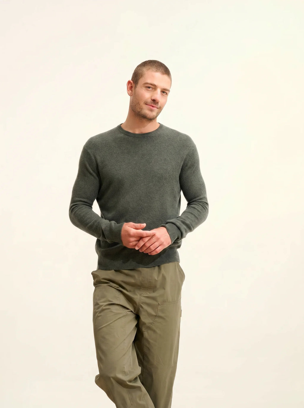 HOWARD Pullover Rundhalsausschnitt Khaki meliert
