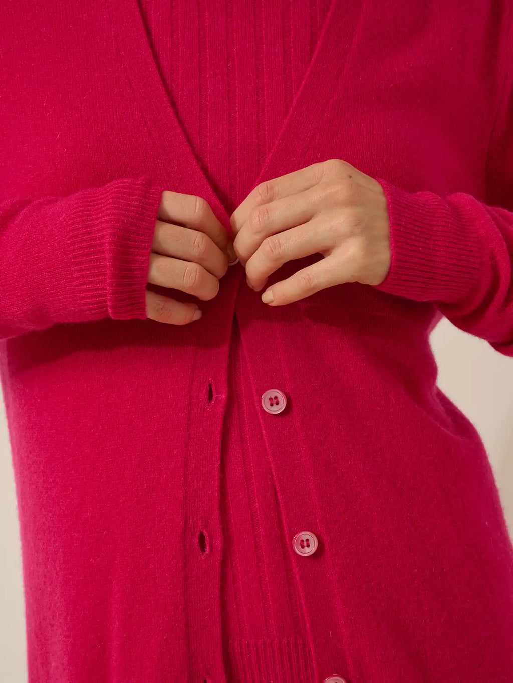 TOMMIE Cardigan Col V Fuchsia