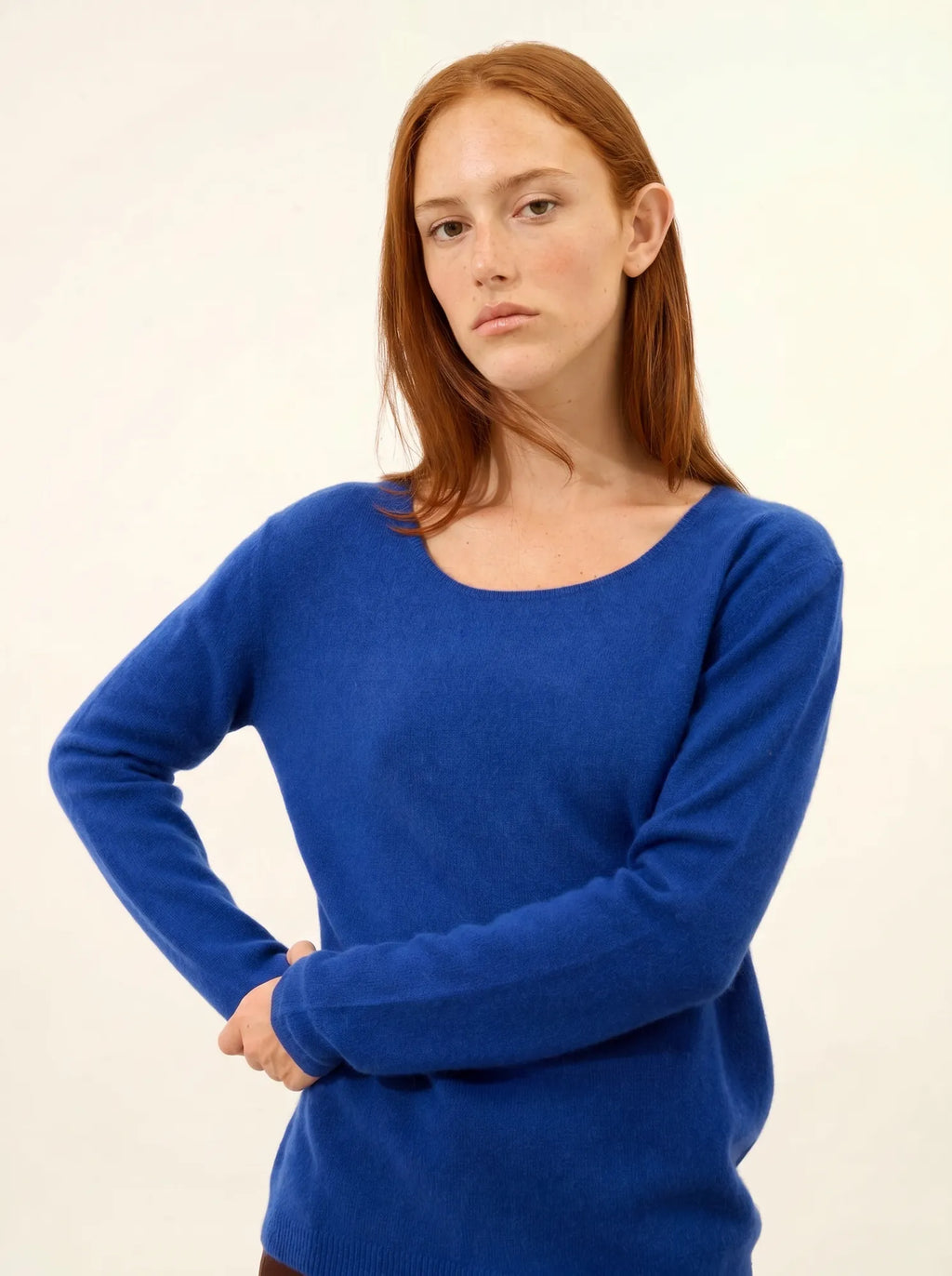 FIONA Pull Col Rond Outremer