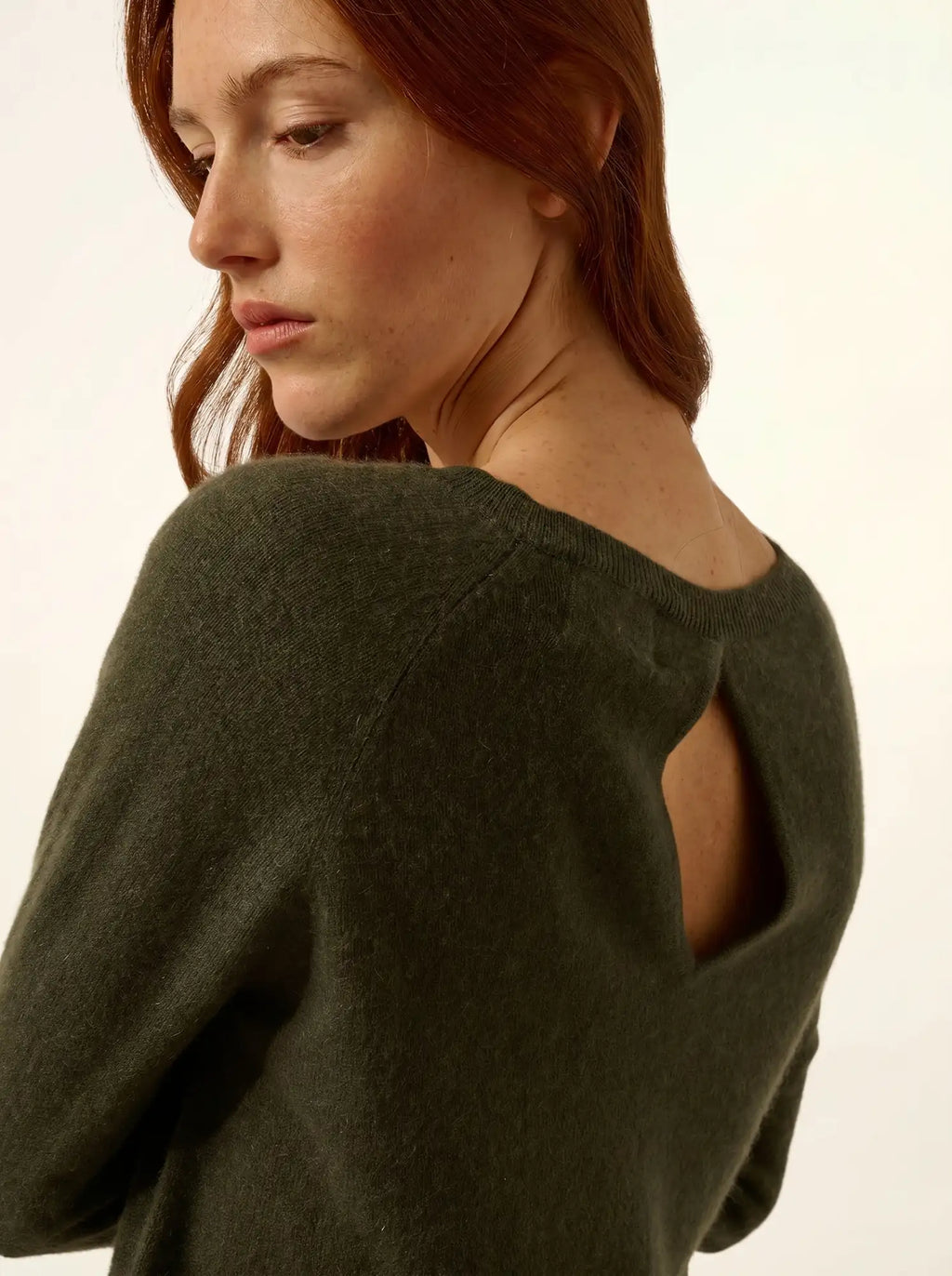 ABIGAILE Sweater Boat Neck Drop Back Khaki