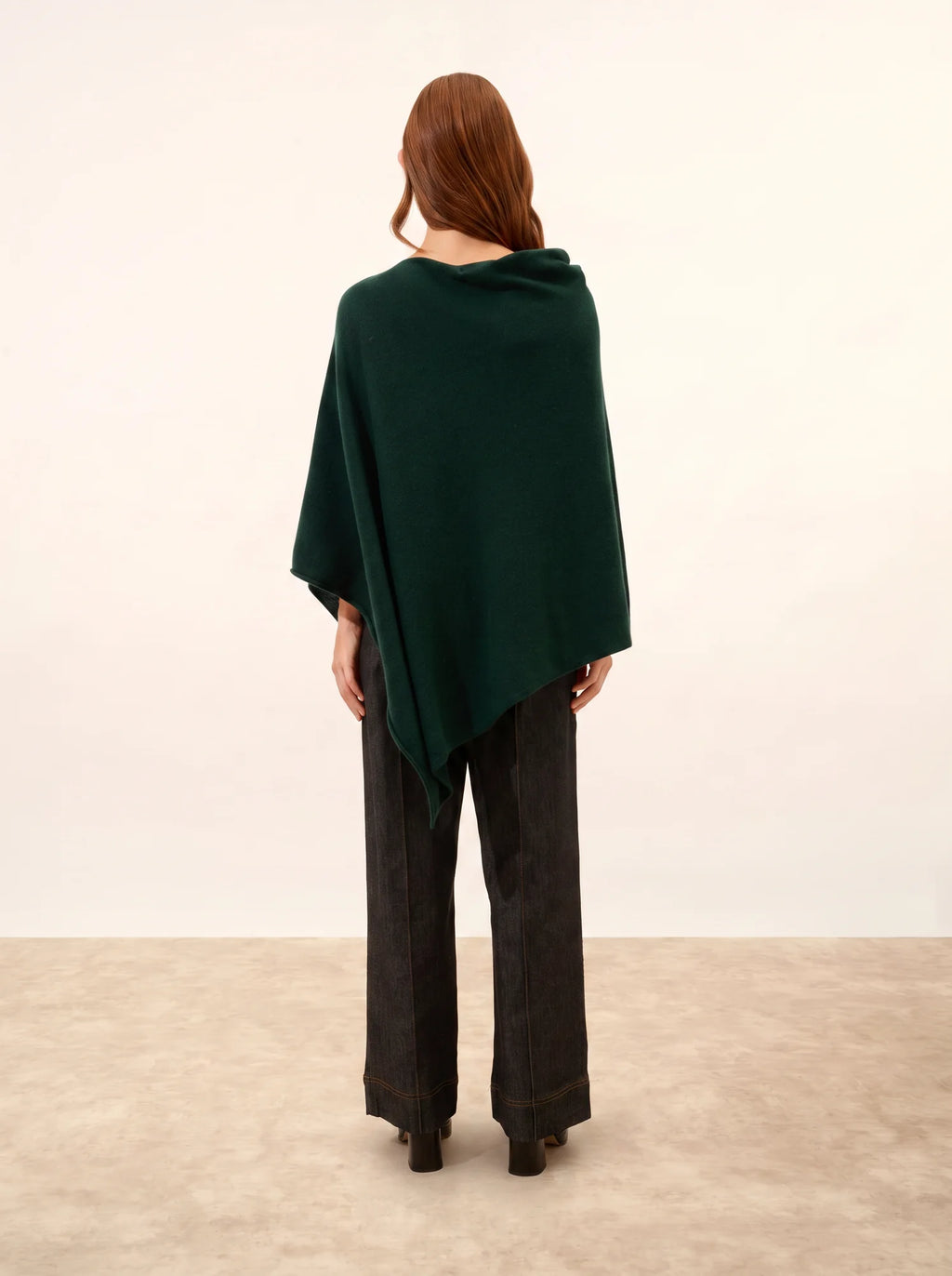 MEREDITH Poncho Cyprès