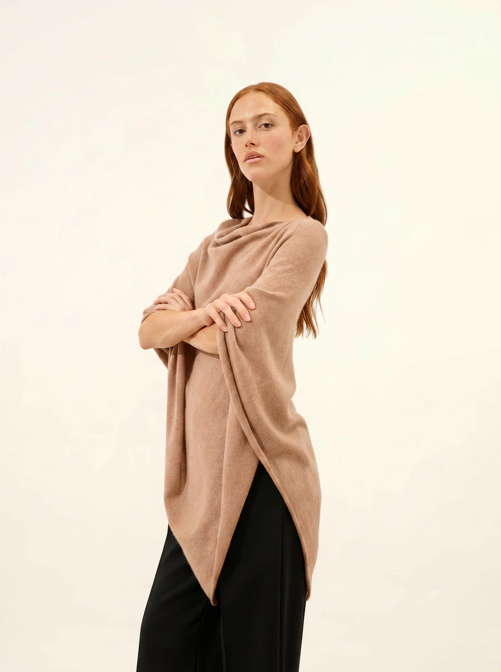 MEREDITH Poncho Camel Chiné