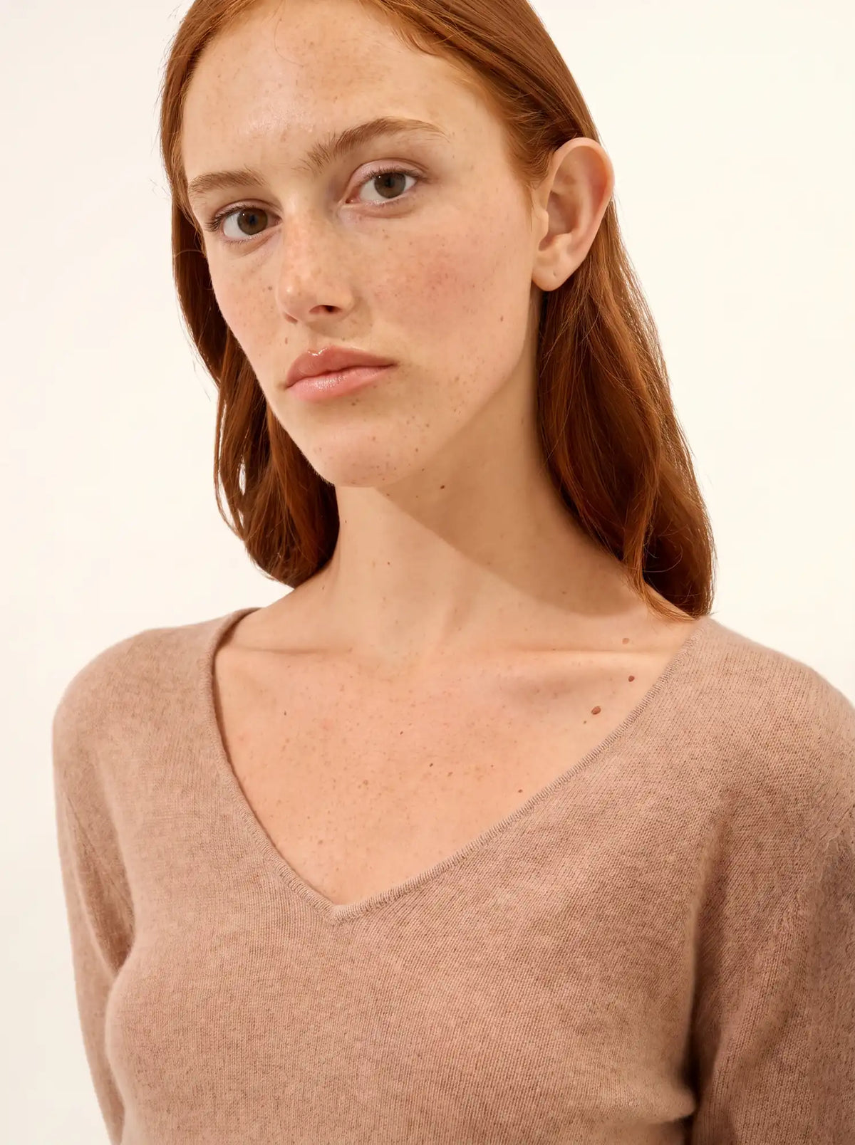 JOAN Pull Col V Camel Chiné