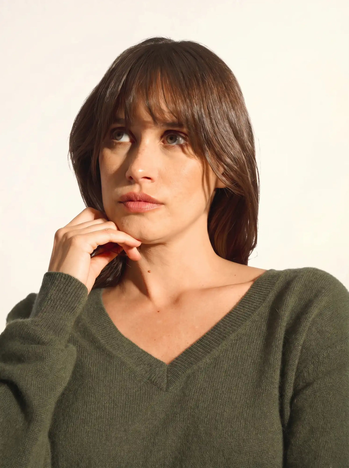 NORA Pullover V-Ausschnitt Khaki