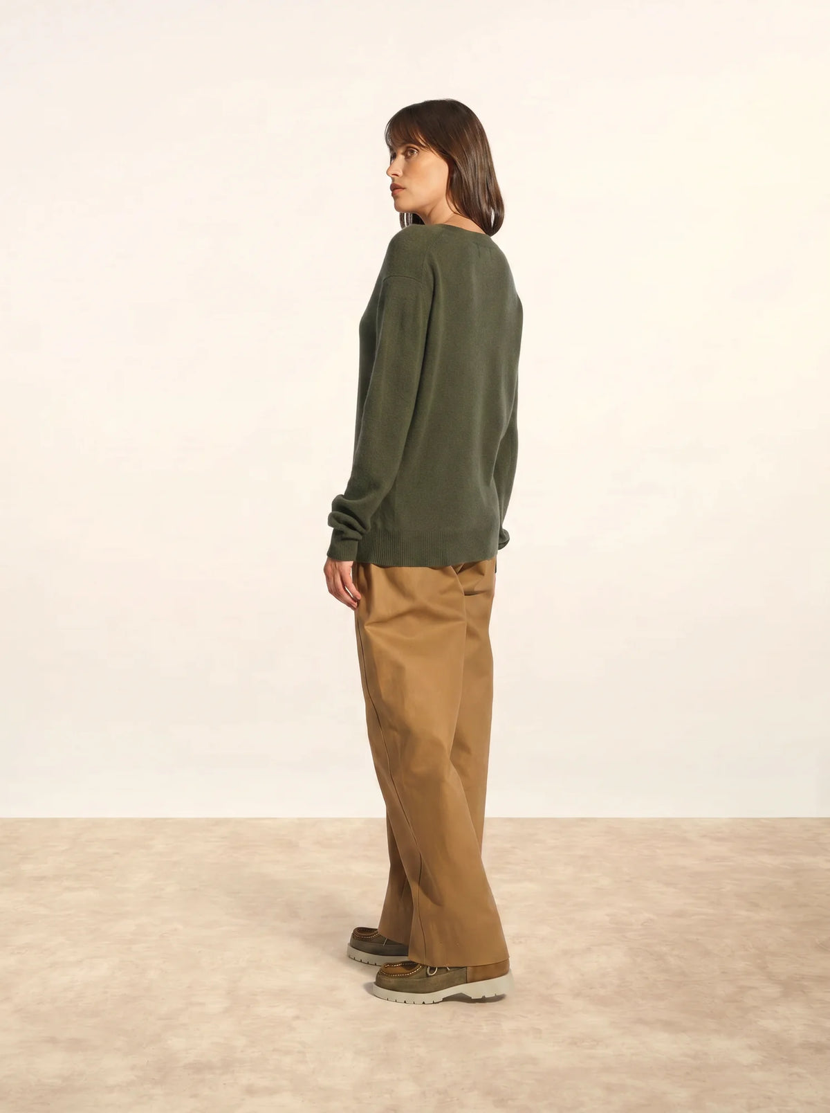 NORA Pullover V-Ausschnitt Khaki