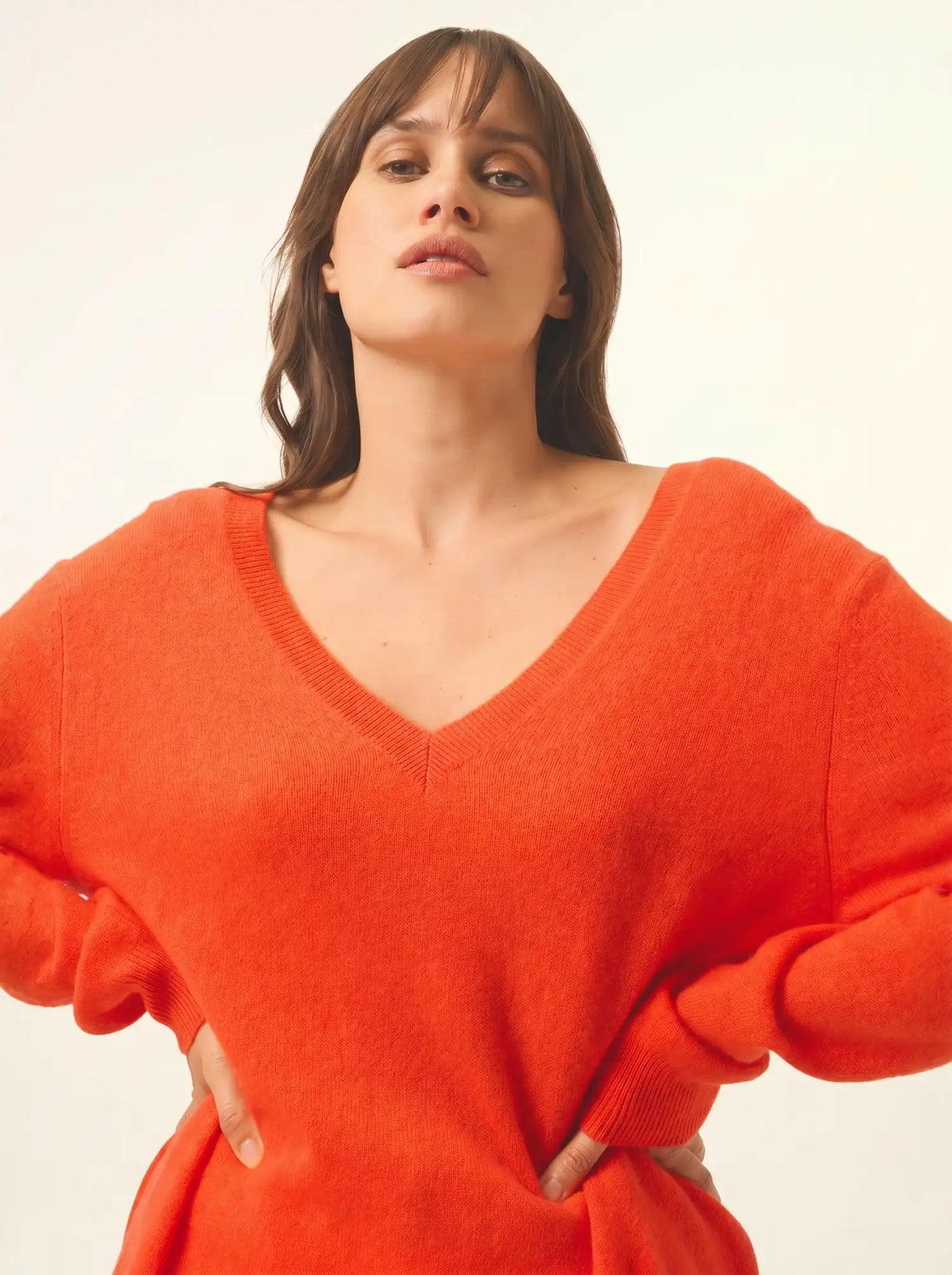 OPAL Pullover V-Ausschnitt vorne und hinten Orange