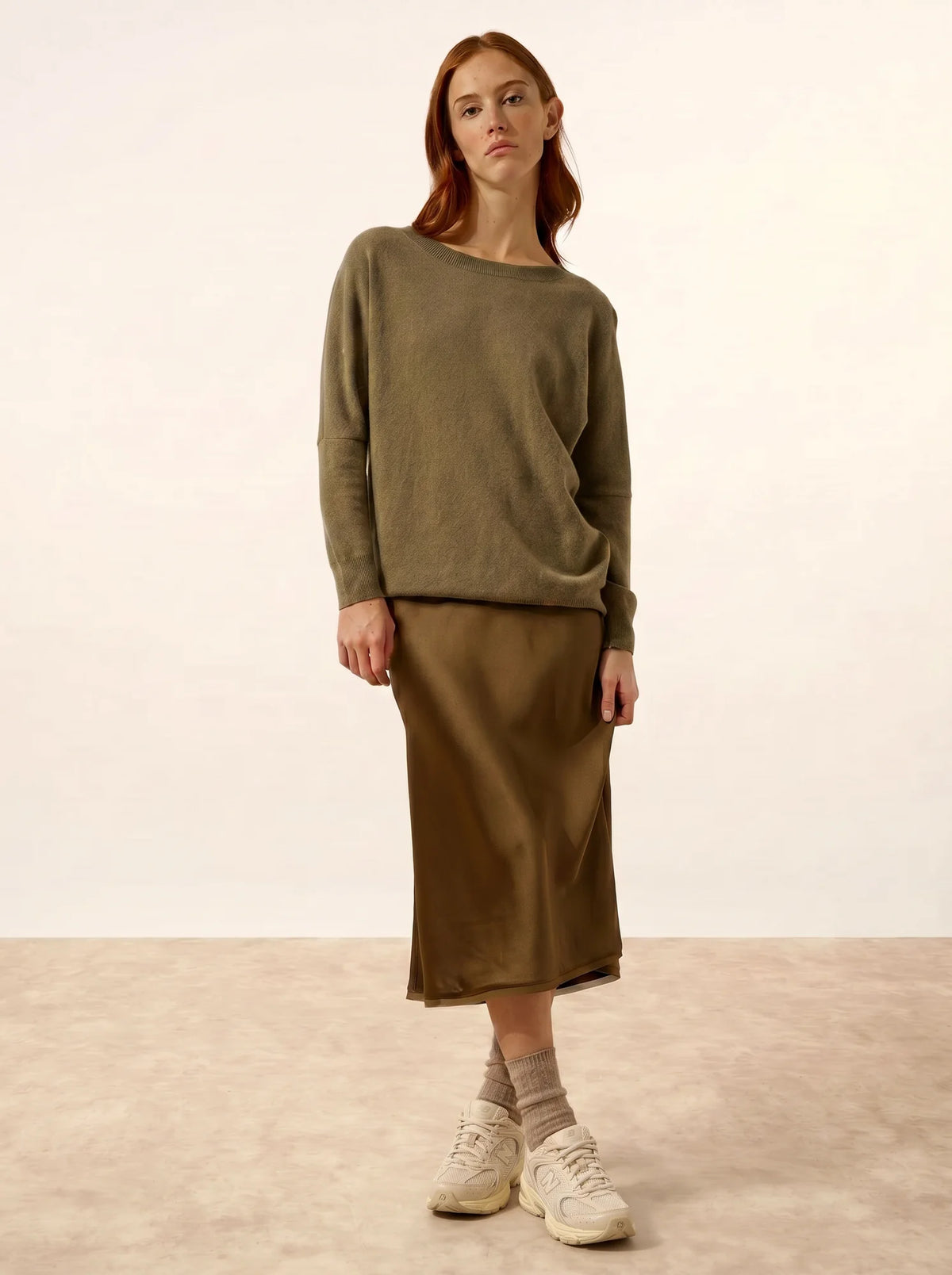 REBECCA Sweater Batwing Army Green