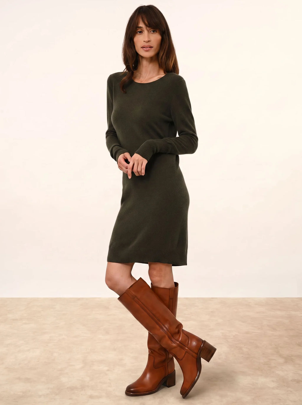 SUSAN Robe Col Rond Kaki