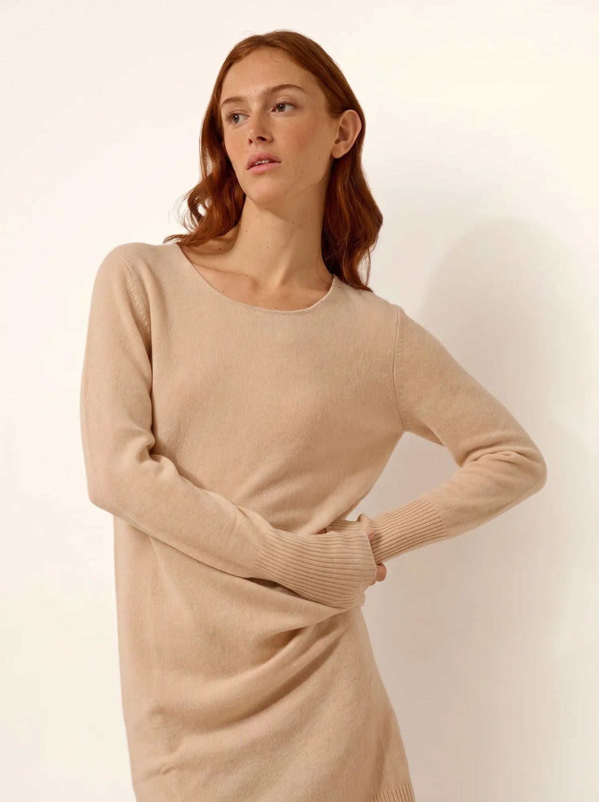 SUSAN Robe Col Rond Sable
