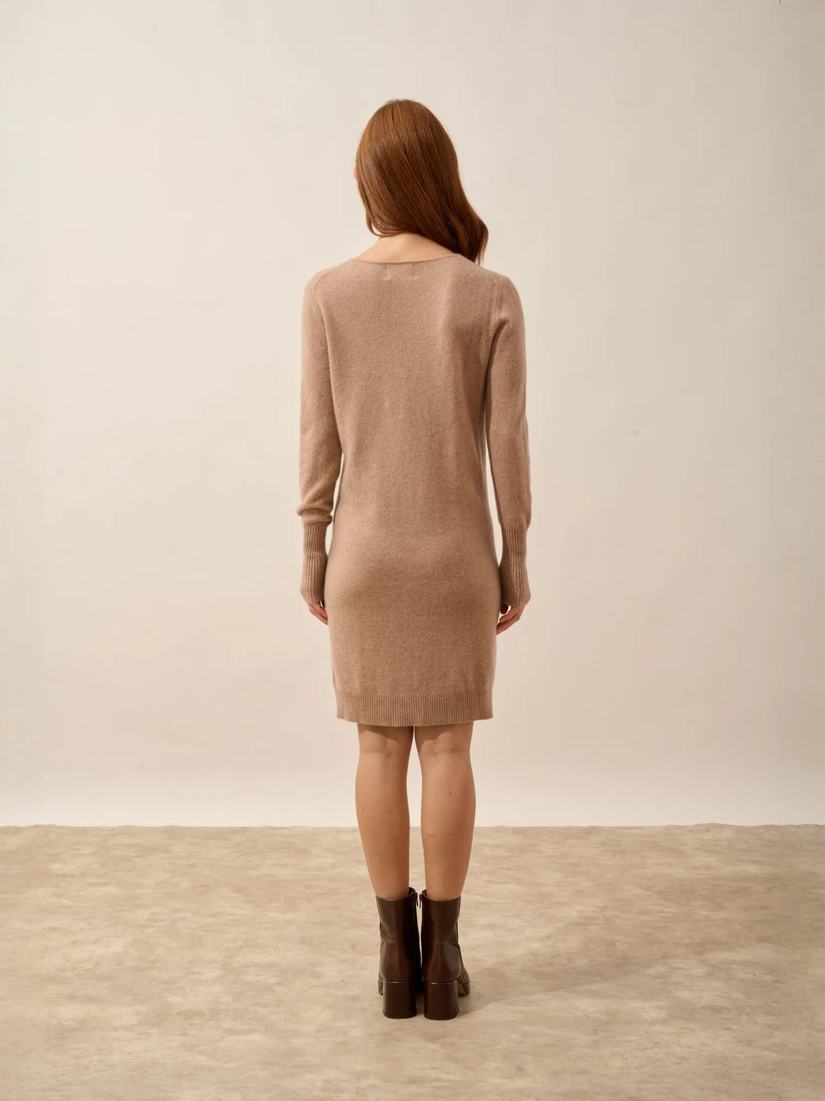 SUSAN Kleid Rundhalsausschnitt Camel meliert