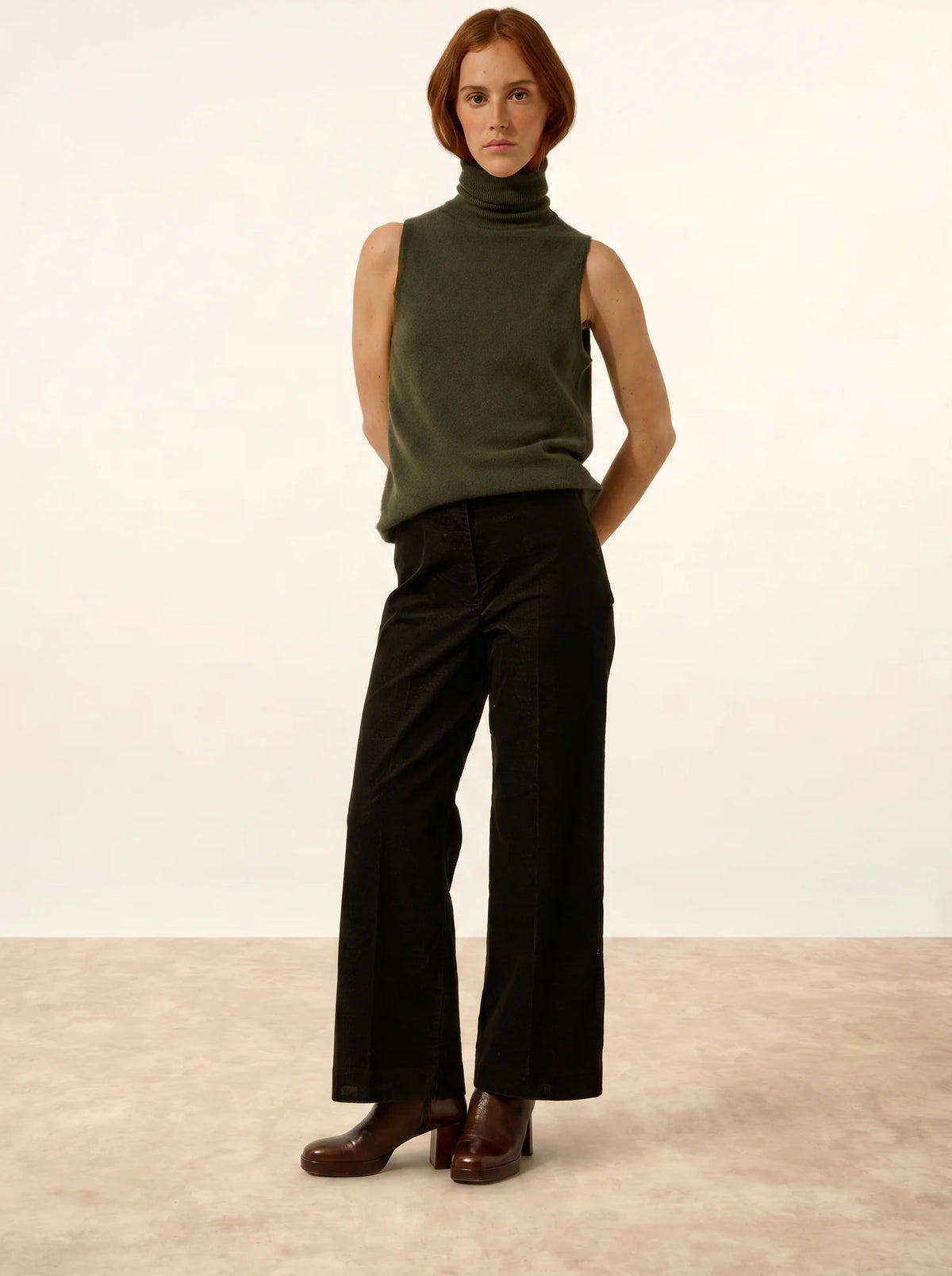 VIOLET Sweater Turtleneck Sleeveless Khaki