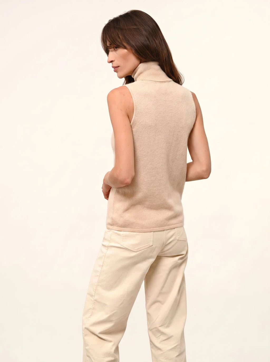 VIOLET Pull Col Roulé sans Manches Sable