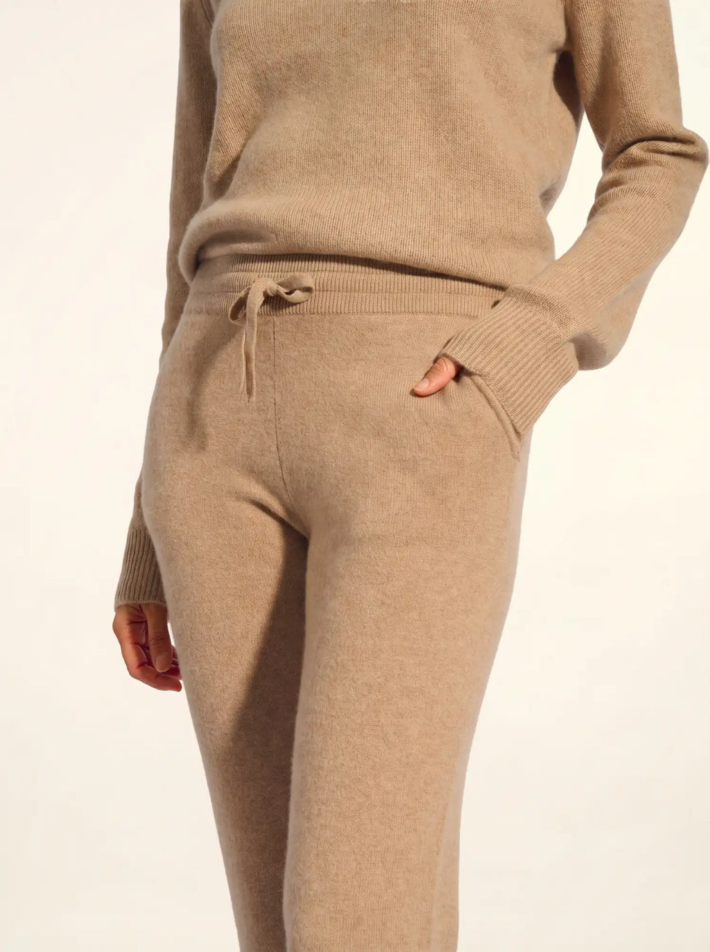 WENDY Joggers Heather Camel