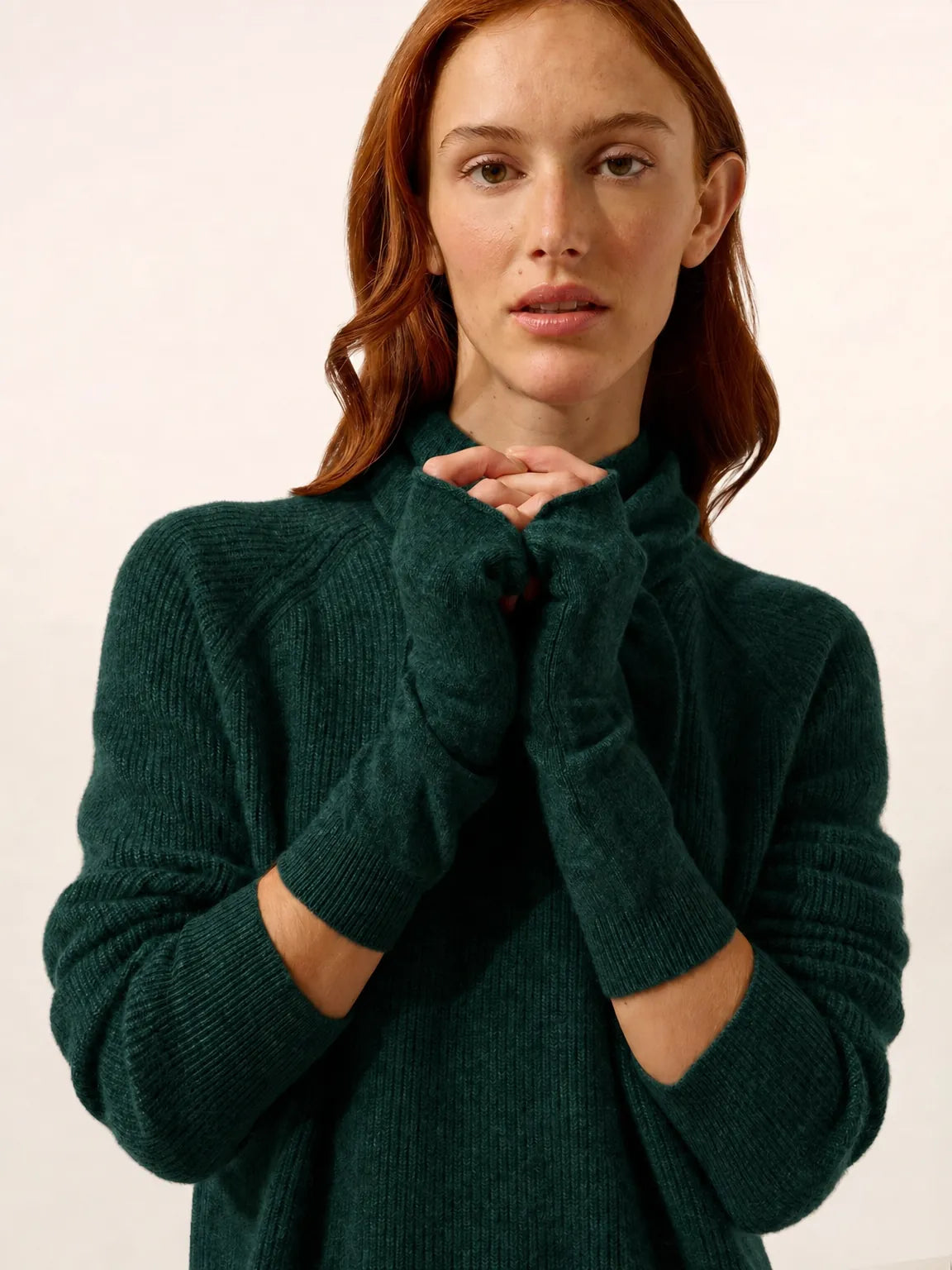 ZOE Fingerless Gloves Cypress
