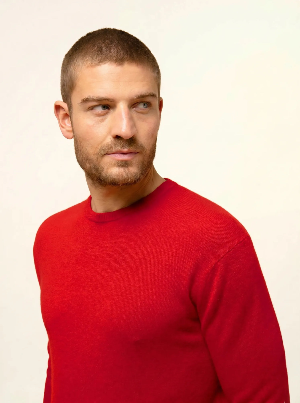 HOWARD Pull Col Rond Rouge