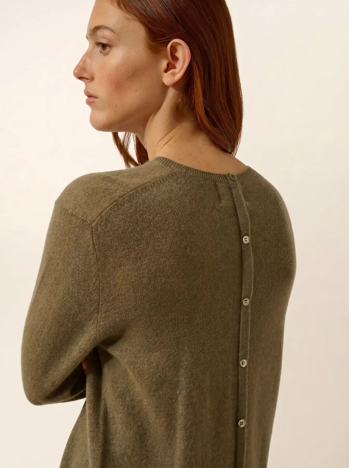 JANICE Pull Col Rond Boutonné Dos Army