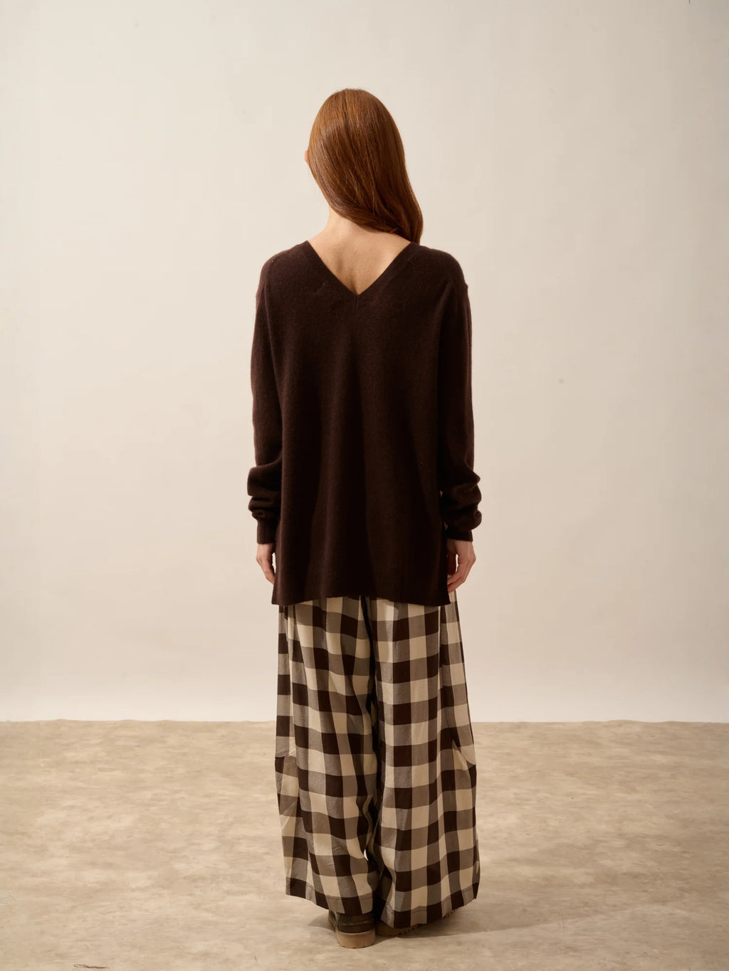 OPAL Sweater V-Neck Front and Back Chocolate