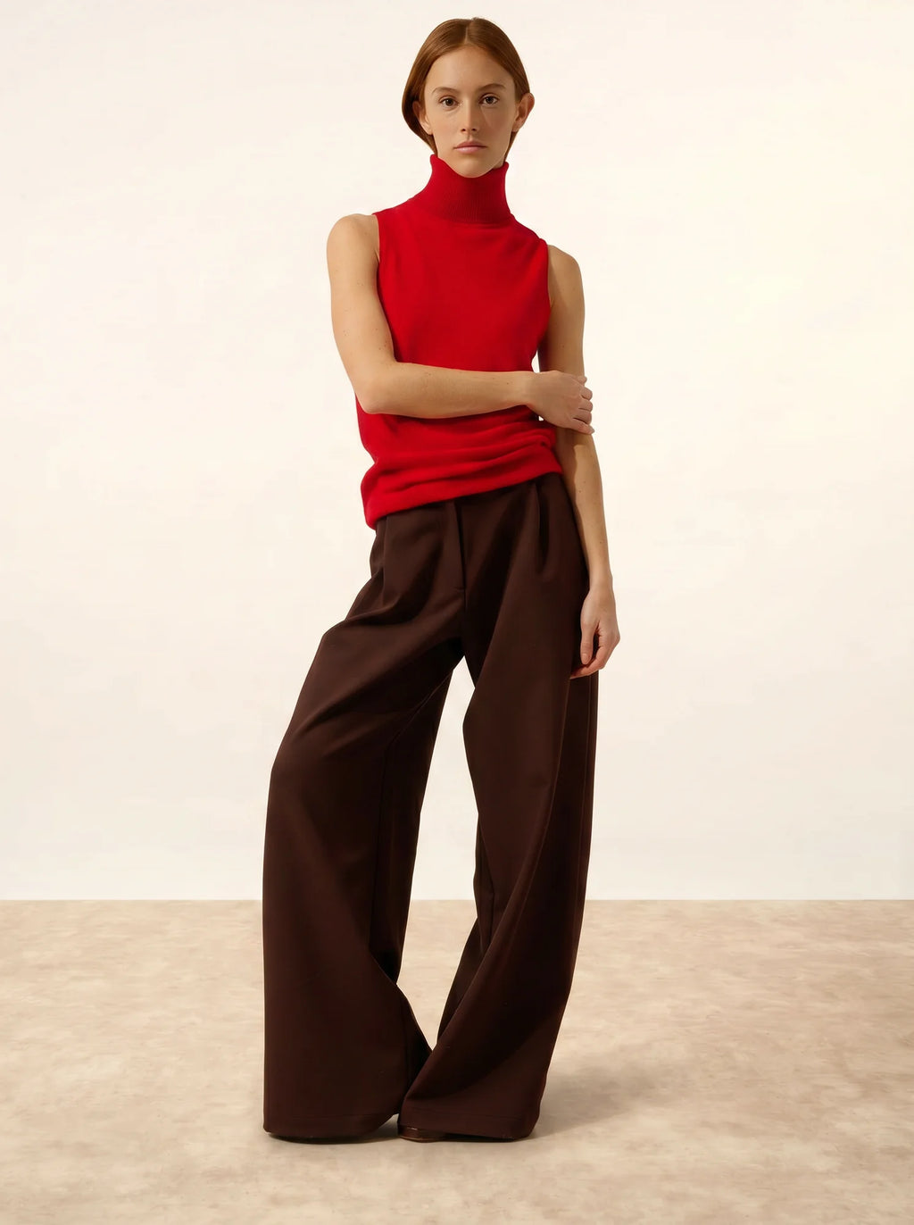 VIOLET Pull Col Roulé sans Manches Rouge